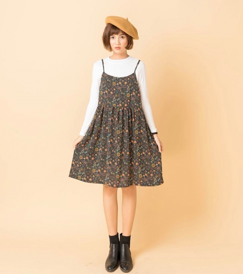 New Shade of Vintage Summer Dress